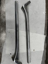 Modanatura montante parabrezza